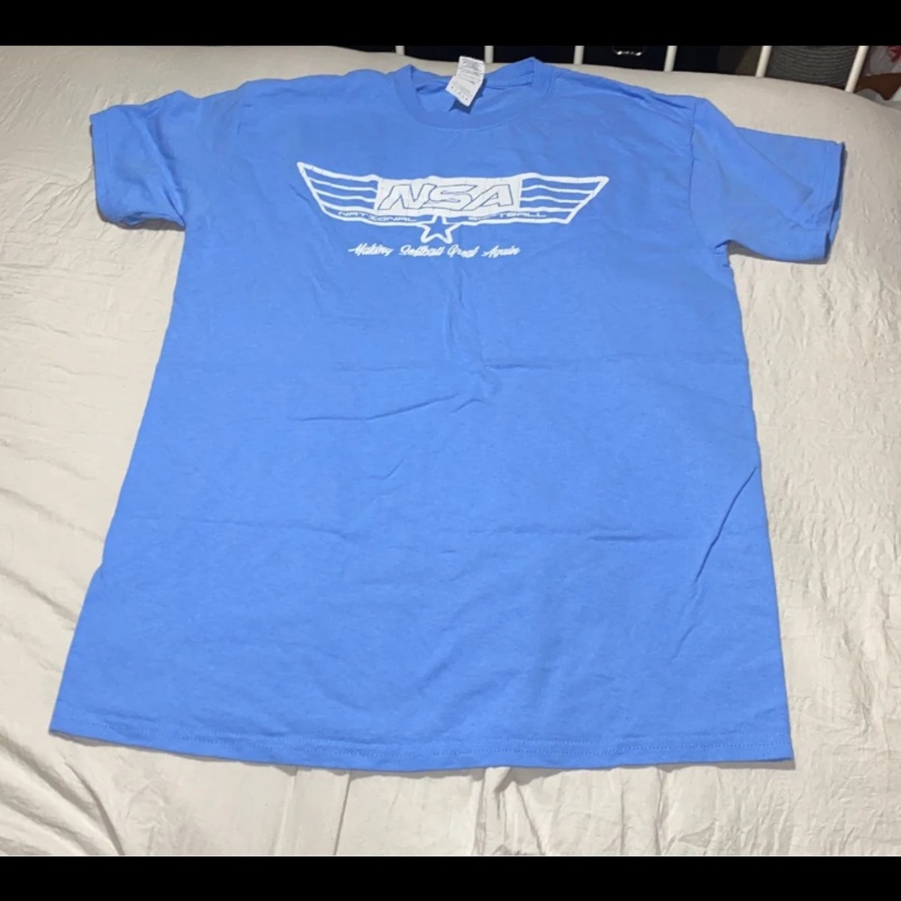 Womens Graphic TShirt Size Medium